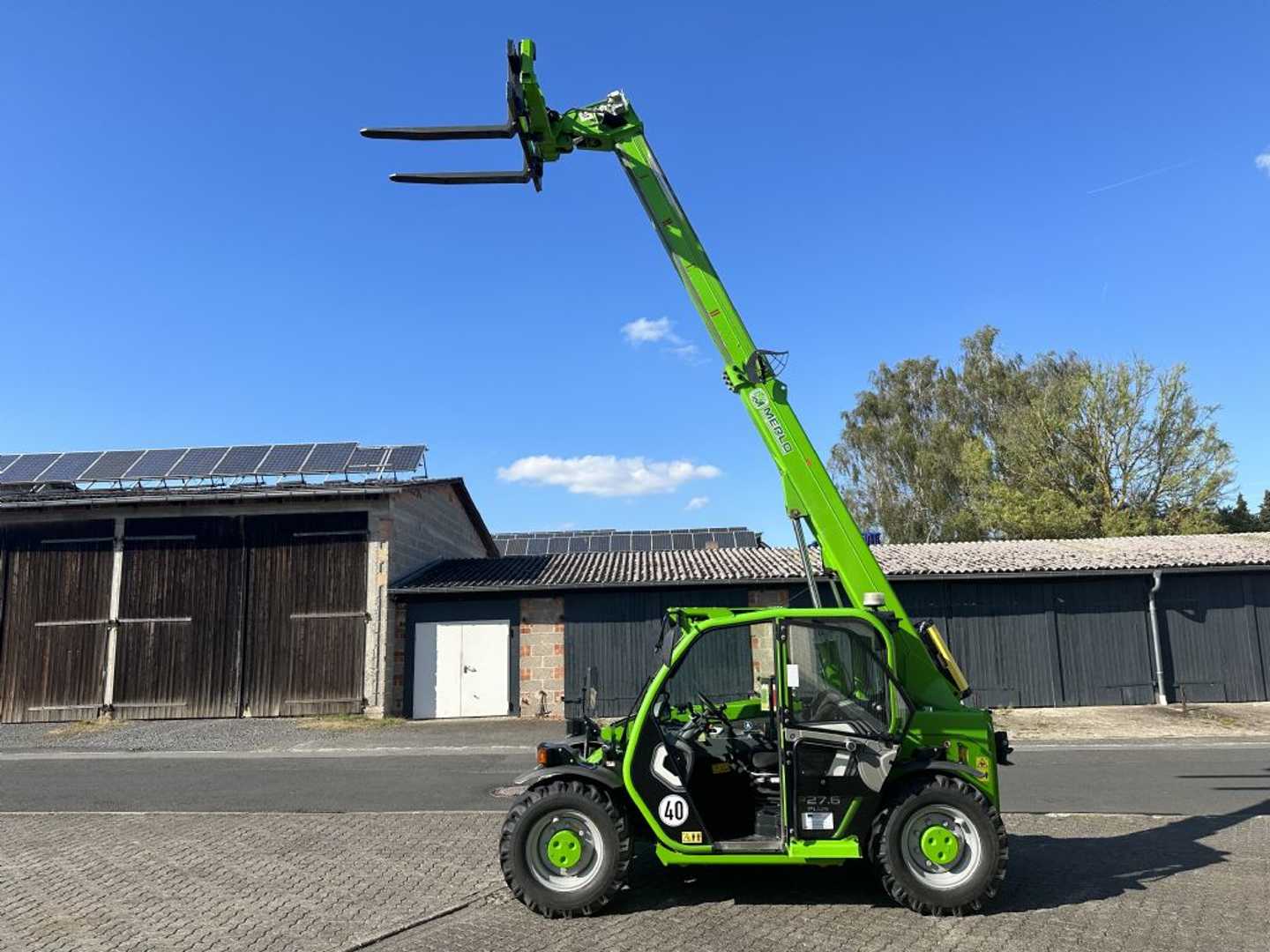 Used Forklift Merlo Merlo P27.6 Plus Teleskopiskais iekrāvējs (Image 8) Used Forklift Merlo Merlo P27.6 Plus Teleskopiskais iekrāvējs (Image 8)
