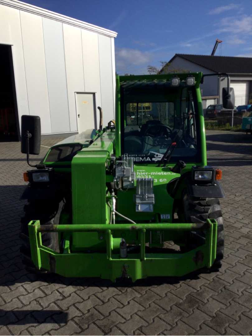 Used Forklift Merlo P27.6 PLUS Teleskopiskais iekrāvējs (Image 3) Used Forklift Merlo P27.6 PLUS Teleskopiskais iekrāvējs (Image 3)