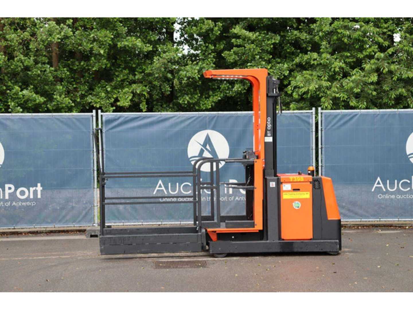 Used Forklift BT OME 100MW Vidējo augstplauktu komplektētājs (2,5 - 6 m) (Image 1) Used Forklift BT OME 100MW Vidējo augstplauktu komplektētājs (2,5 - 6 m) (Image 1)