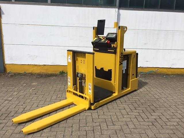 Used Forklift Yale MO 10 E Vidējo augstplauktu komplektētājs (2,5 - 6 m) (Image 2)