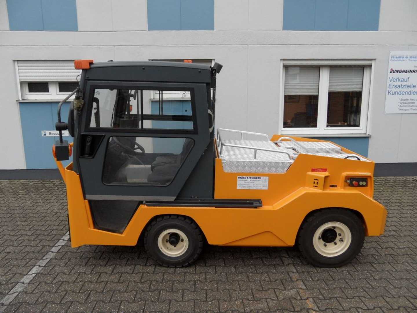 Used Forklift Jungheinrich EZS 6250 - NEUE Batterie Vilcējs (Image 1) Used Forklift Jungheinrich EZS 6250 - NEUE Batterie Vilcējs (Image 1)