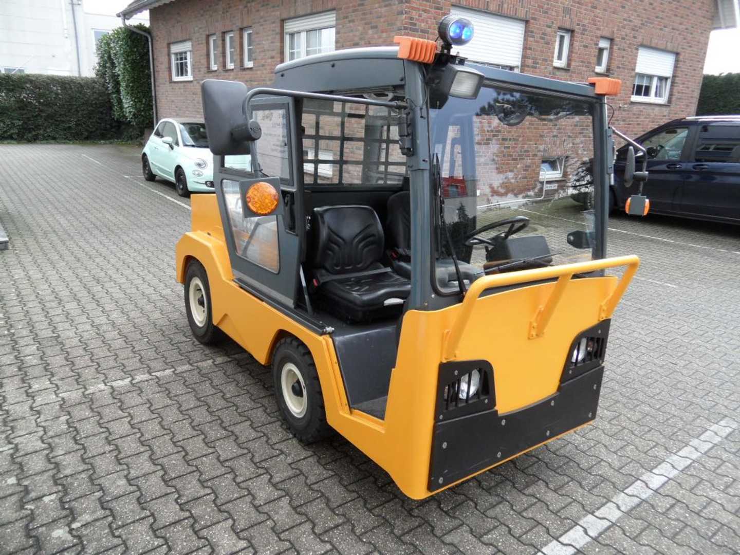 Used Forklift Jungheinrich EZS 6250 - NEUE Batterie Vilcējs (Image 3) Used Forklift Jungheinrich EZS 6250 - NEUE Batterie Vilcējs (Image 3)