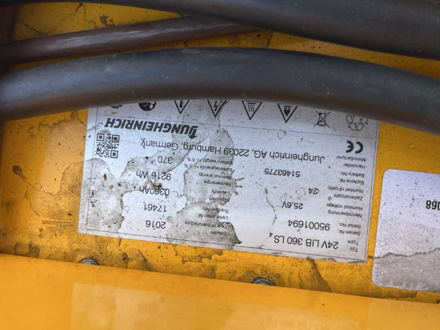 Used Forklift Jungheinrich ESZ350L Vilcējs (Image 6) Used Forklift Jungheinrich ESZ350L Vilcējs (Image 6)