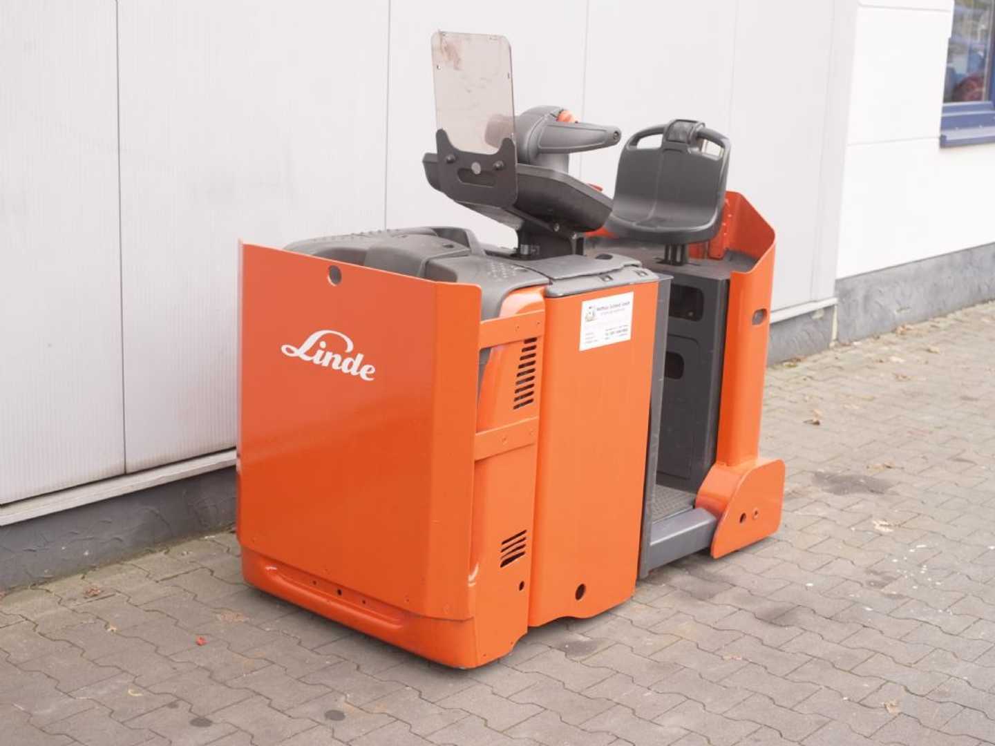 Used Forklift Linde P30C Vilcējs (Image 1) Used Forklift Linde P30C Vilcējs (Image 1)