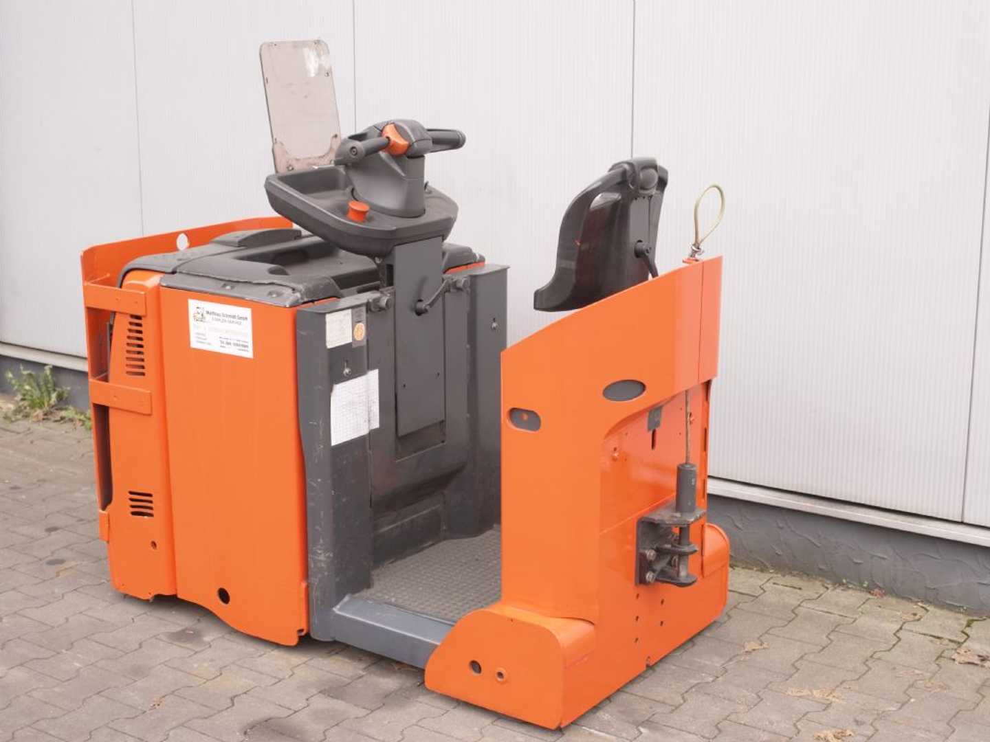 Used Forklift Linde P30C Vilcējs (Image 3) Used Forklift Linde P30C Vilcējs (Image 3)