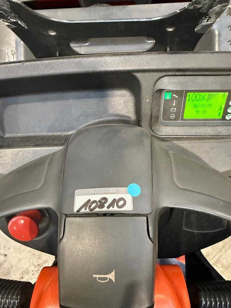 Used Forklift Linde P 30 C Vilcējs (Image 8)