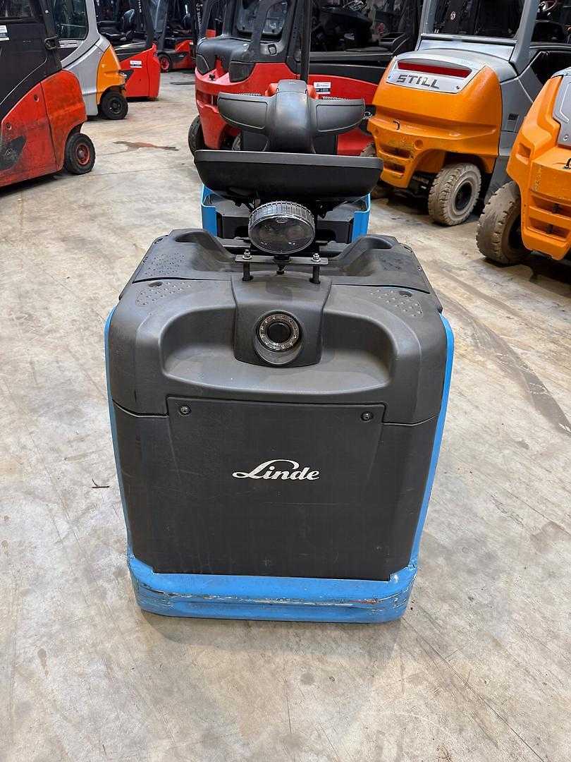 Used Forklift Linde P 30 C Vilcējs (Image 2) Used Forklift Linde P 30 C Vilcējs (Image 2)