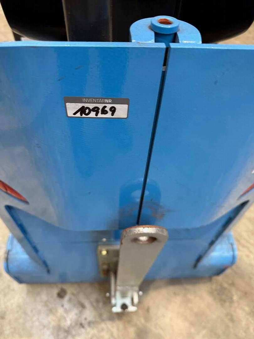 Used Forklift Linde P 30 C Vilcējs (Image 5) Used Forklift Linde P 30 C Vilcējs (Image 5)