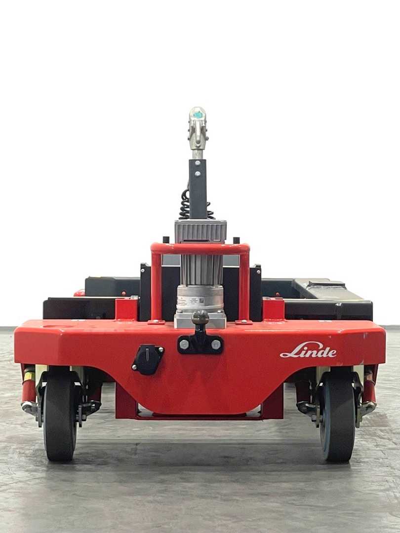 Used Forklift Linde LT10-1196 Routenzug Vilcējs (Image 6) Used Forklift Linde LT10-1196 Routenzug Vilcējs (Image 6)