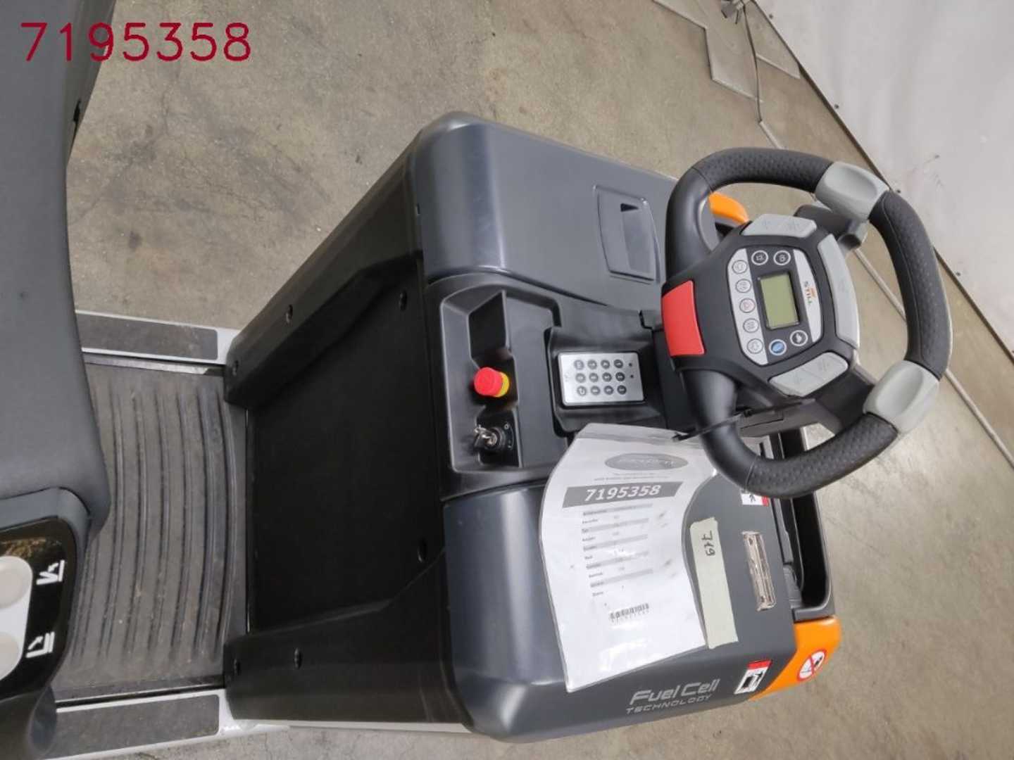 Used Forklift STILL LTX-FF10/BATT.NEU Vilcējs (Image 3) Used Forklift STILL LTX-FF10/BATT.NEU Vilcējs (Image 3)
