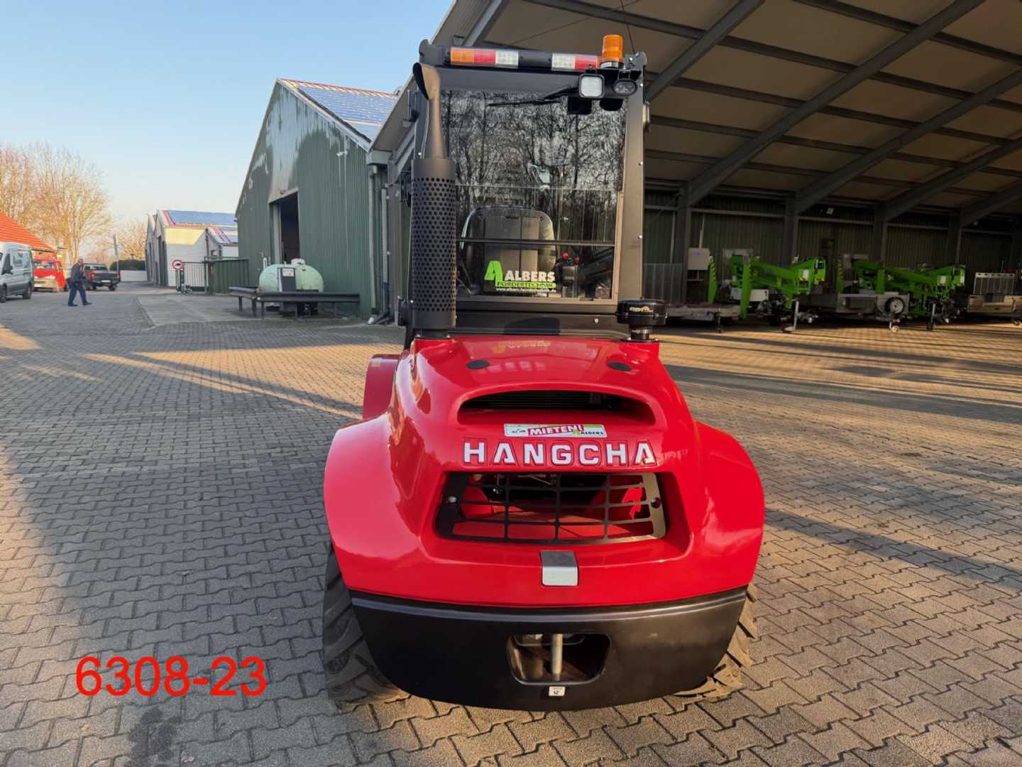 Used Forklift HC CPCD 35 XW-98C-RT 4 Āra iekrāvējs (Image 14) Used Forklift HC CPCD 35 XW-98C-RT 4 Āra iekrāvējs (Image 14)