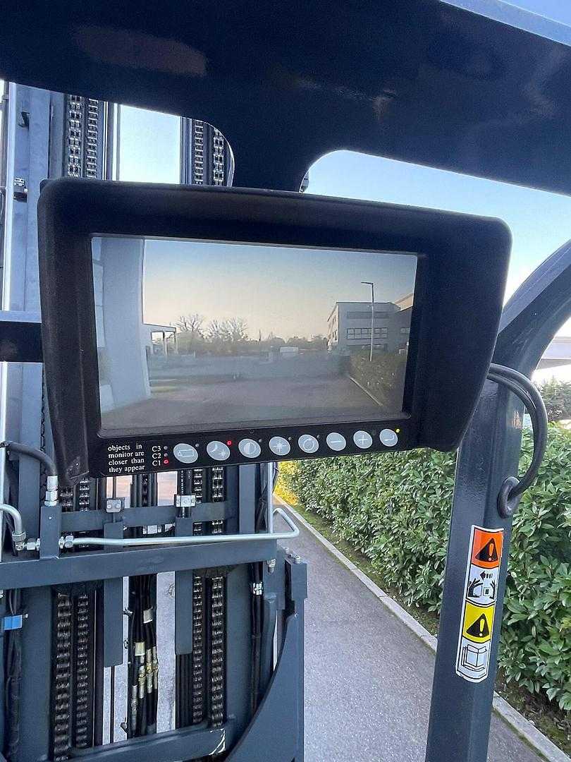 Used Forklift Aisle Master AM20WHE Četrpusējais iekrāvējs (Image 5) Used Forklift Aisle Master AM20WHE Četrpusējais iekrāvējs (Image 5)