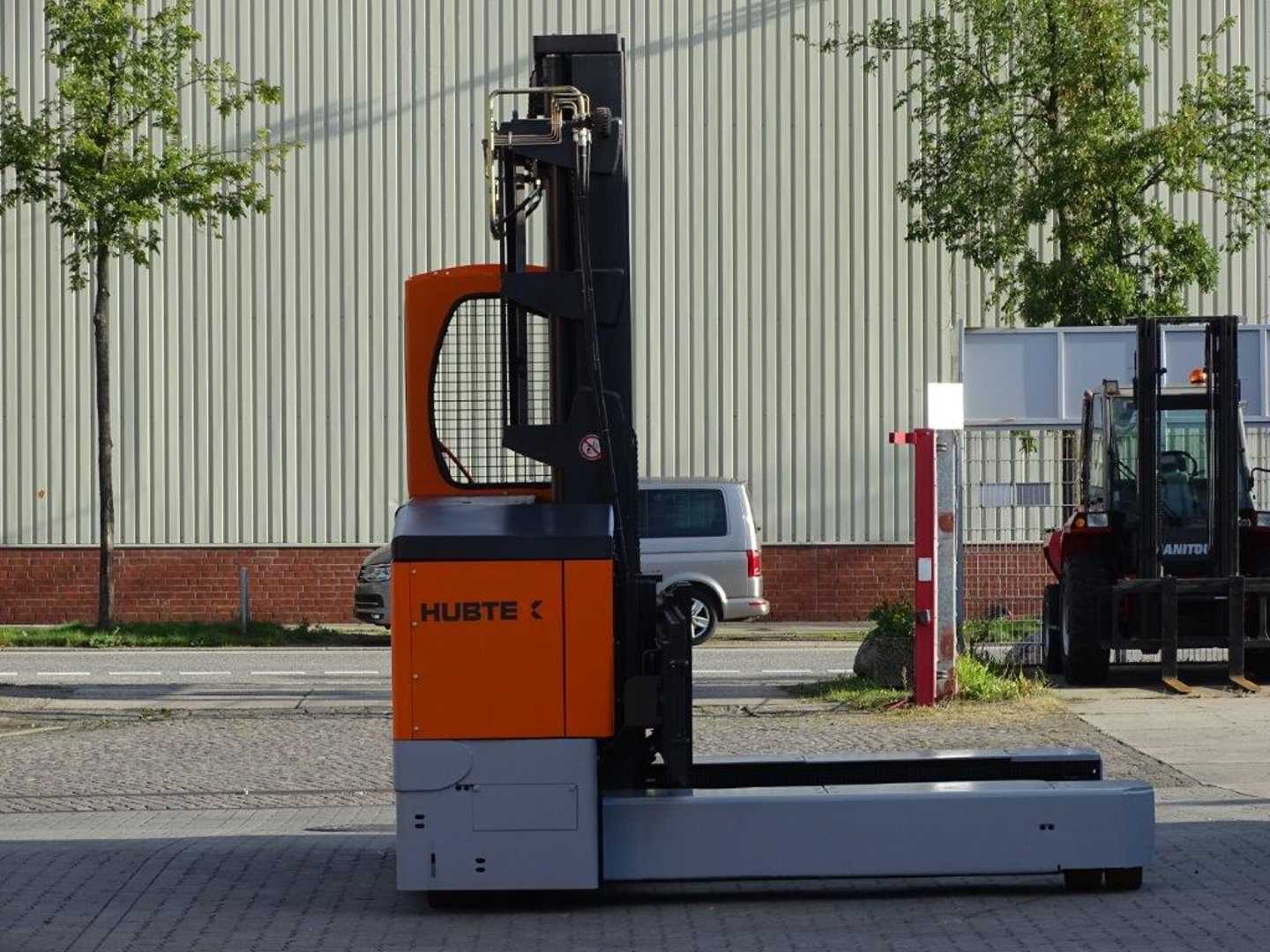 Used Forklift Hubtex MQ55 Četrpusējais iekrāvējs (Image 5) Used Forklift Hubtex MQ55 Četrpusējais iekrāvējs (Image 5)