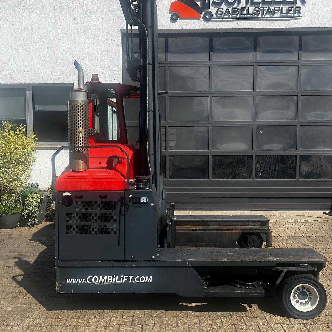 Used Forklift Combilift C5000 Četrpusējais iekrāvējs (Image 4) Used Forklift Combilift C5000 Četrpusējais iekrāvējs (Image 4)
