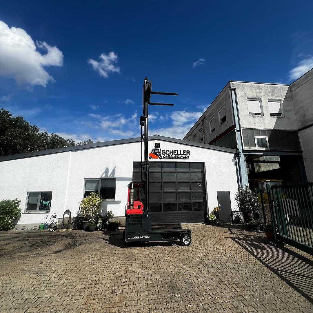 Used Forklift Combilift C5000 Četrpusējais iekrāvējs (Image 9) Used Forklift Combilift C5000 Četrpusējais iekrāvējs (Image 9)