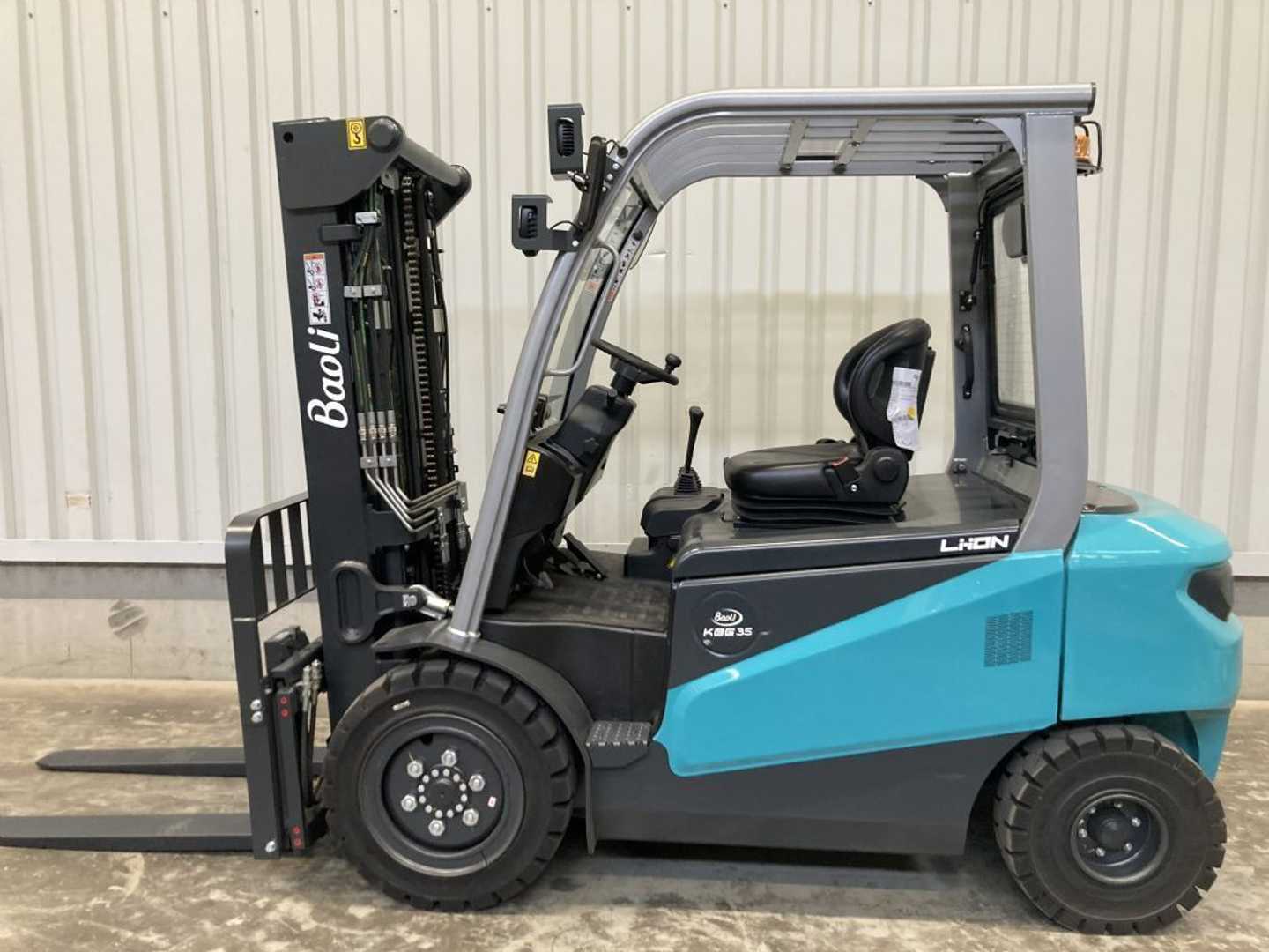 Muletto usato BAOLI KBE 35 Li G1 ELEKTRO VIERRADFRONTSTAPLER (13044031)