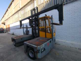 Muletto usato BAUMANN HX30-26 DIESEL SCHUBMASTSTAPLER (13032970)