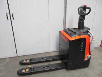 Muletto usato BT LPE200 ELEKTRO NIEDERHUBWAGENFAHRERSTAND (13071614)