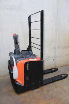 Muletto usato BT LPE200 ELEKTRO NIEDERHUBWAGENSEMIELEKTRISCH (13065181)