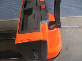 Muletto usato BT LWE160 ELEKTRO NIEDERHUBWAGENDEICHSEL (13009372)