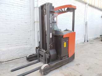 Muletto usato BT RRE160 ELEKTRO SCHUBMASTSTAPLER (13040188)