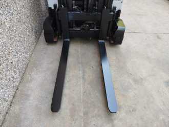 Muletto usato BT RRE180HE ELEKTRO SCHUBMASTSTAPLER (13040198)