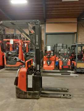 Muletto usato BT SPE125 ELEKTRO HOCHHUBWAGENDEICHSEL (13068614) backdrop