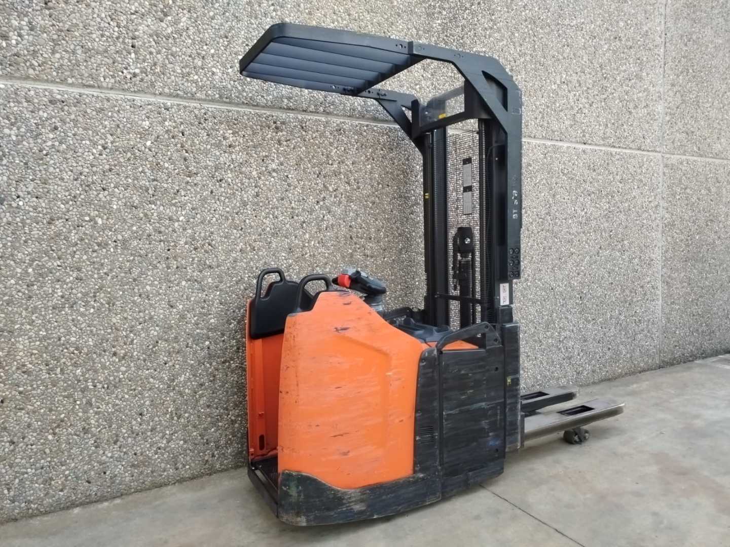 Muletto usato BT SPE140L ELEKTRO HOCHHUBWAGENDEICHSEL (13070327)