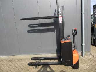 Muletto usato BT SWE 080L ELEKTRO HOCHHUBWAGENDEICHSEL (13071582)