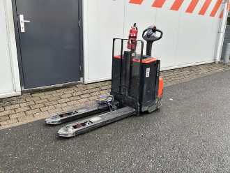 Muletto usato BT Toyota SWE080L ELEKTRO HOCHHUBWAGENDEICHSEL (13075298) backdrop