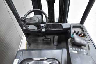 Muletto usato CATERPILLAR 2EPC5000 /56493/ ELEKTRO VIERRADFRONTSTAPLER (13041119)