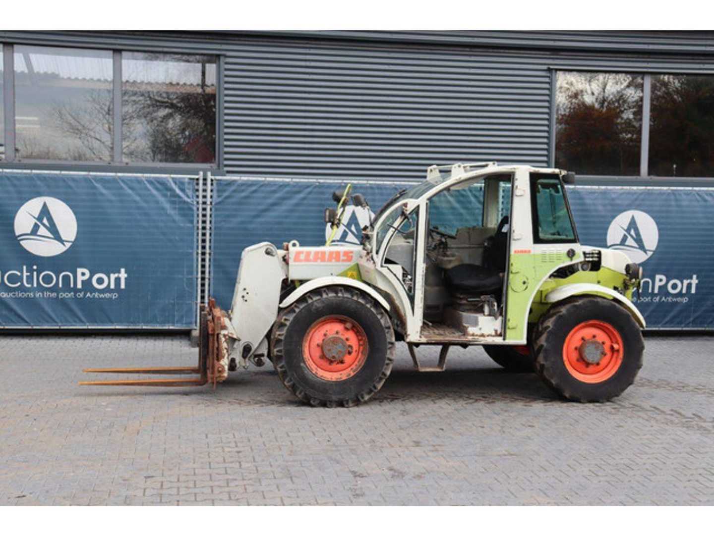 Muletto usato CATERPILLAR 506 DIESEL TELESKOPARMSTAPLER (13060705)