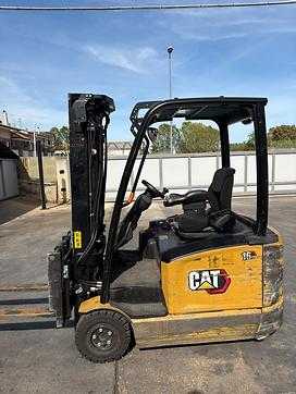 Muletto usato CATERPILLAR EP16ANT ELEKTRO VIERRADFRONTSTAPLER (13069680)