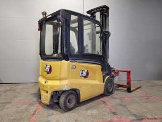 Muletto usato CATERPILLAR EP30CN ELEKTRO VIERRADFRONTSTAPLER (13037349)