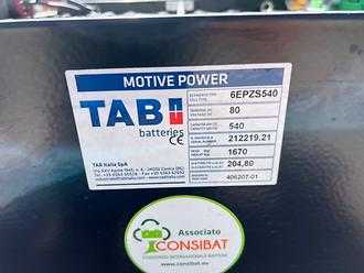 Muletto usato CESAB CENTAURO 250 - 7700mm ELEKTRO VIERRADFRONTSTAPLER (13069117)