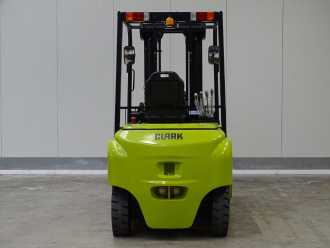 Muletto usato CLARK GEX50 ELEKTRO VIERRADFRONTSTAPLER (12873789)