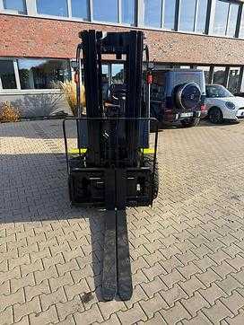 Muletto usato CLARK GTS 30 D DIESEL VIERRADFRONTSTAPLER (12999098)