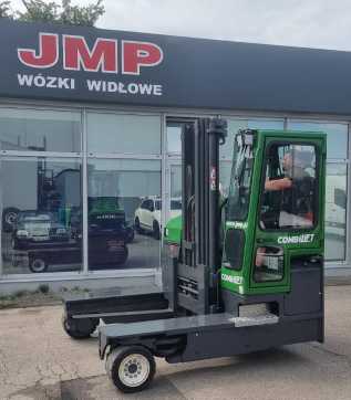 Muletto usato COMBILIFT C 4000 MK4 DIESEL DIESEL VIERWEGESTAPLER (12989174) backdrop
