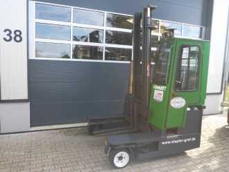 Muletto usato COMBILIFT C3000 DIESEL VIERWEGESTAPLER (12824791) backdrop