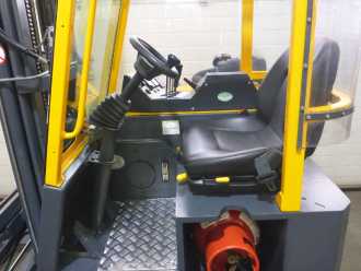 Muletto usato COMBILIFT C3000 GAS VIERWEGESTAPLER (12842978)