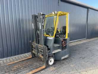 Muletto usato COMBILIFT CB3000 GAS SEITENSTAPLER (13026186) backdrop