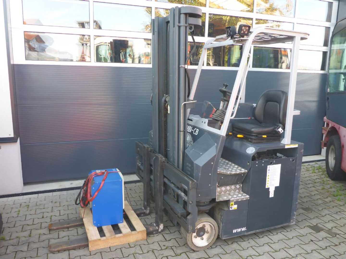 Muletto usato COMBILIFT CBE 3000 ELEKTRO VIERRADFRONTSTAPLER (13061895)