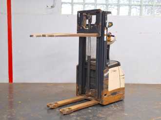 Muletto usato CROWN ES4000-1.2 ELEKTRO HOCHHUBWAGENDEICHSEL (12843738)