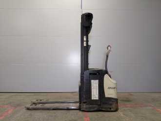 Muletto usato CROWN ESI4000-14 ELEKTRO HOCHHUBWAGENDEICHSEL (13038388)