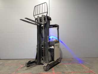 Muletto usato CROWN ESR 5260 ELEKTRO SCHUBMASTSTAPLER (13048325)