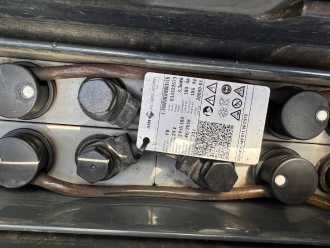 Muletto usato CROWN WF 3000 Baujahr 2018/ HH 3300 / Akku 2018 8 x Vorhanden ELEKTRO HOCHHUBWAGENDEICHSEL (13038796)
