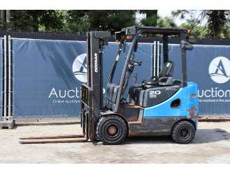 Muletto usato DOOSAN D20SC-5 DIESEL VIERRADFRONTSTAPLER (13060367) backdrop