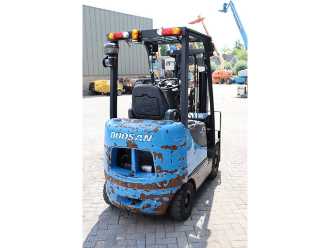 Muletto usato DOOSAN D20SC-5 DIESEL VIERRADFRONTSTAPLER (13060367)