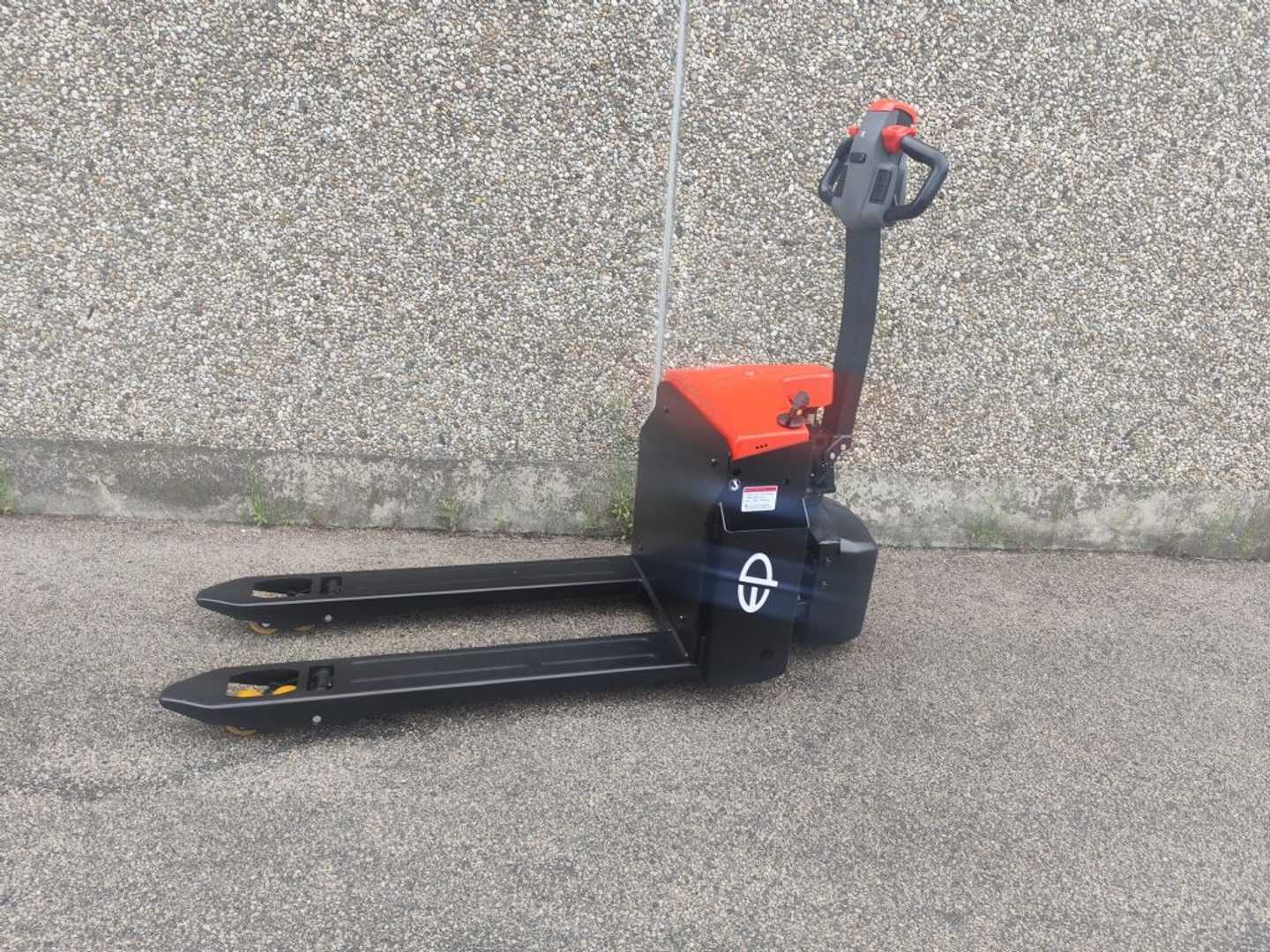 Muletto usato EP EPT20-15ET2H NEUMASCHINE ELEKTRO NIEDERHUBWAGENDEICHSEL (12987468)