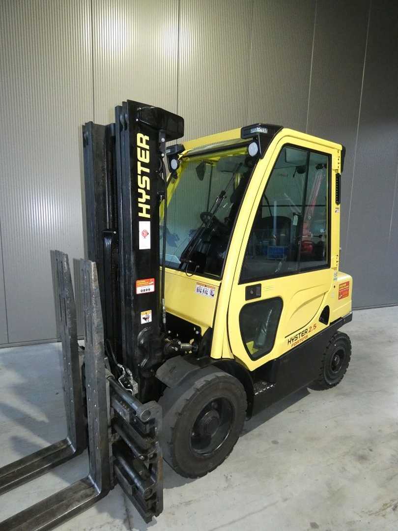 Muletto usato HYSTER H 2.5 FT DIESEL VIERRADFRONTSTAPLER (13076008)